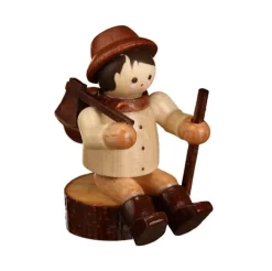 Romy Thiel Romy Thiel Figuren*Miniatur Waldmann auf Stamm, von