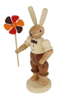 Müller Kleinkunst Osterhasen*Osterhase - Mann mit Windrad, von