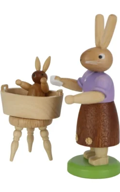 Müller Kleinkunst Osterhasen*Osterhase - Mutter mit badendem Kind, farbig, 11 cm von