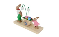 Bettina Franke Neuheiten | Osterhasen*Osterhase Mann mit Kind und Wagen, geschnitzt von