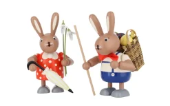 KWO Bestseller | Osterhasen*Osterhasenpaar mit Schneeglöckchen und Tragekorb, 11 cm von