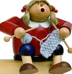 KWO Neuheiten | Kantenhocker*Räuchermännchen Kantenhocker Strickliesel, 13 cm von