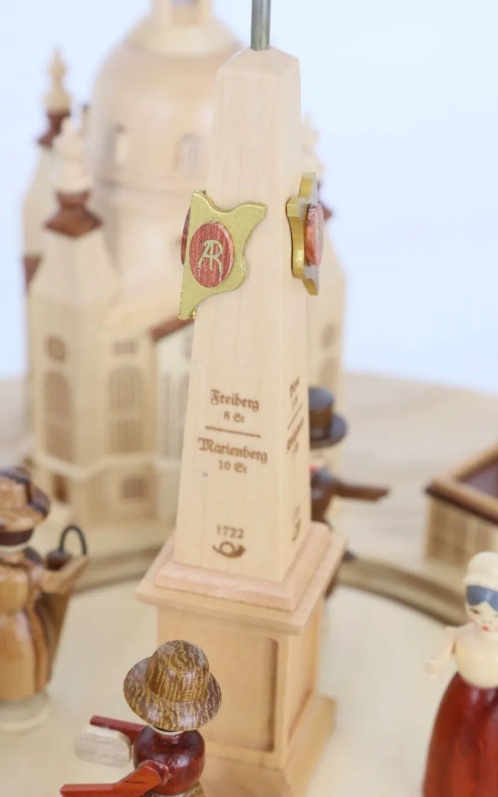 Müller Kleinkunst Einzelstücke | Neuheiten*Weihnachtspyramide Dresden Altstadt, 36 cm von